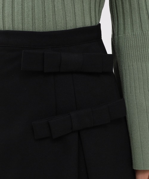 ASTORIA ODIER（アストリアオディール）の「リボンディテールチュール使いスカパン（その他パンツ・レディース・ブラック/チャコールグレー・SMALL/MEDIUM）」の17枚目の写真