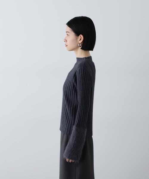 N.（N. Natural Beauty Basic）（エヌエヌナチュラルビューティーベーシック）の「◆フェザーヤーンカフスリブニット（ニット/セーター・レディース・ベージュ/グレー/チャコールグレー・MEDIUM）」の19枚目の写真