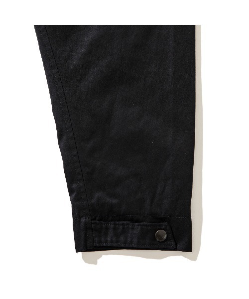 UNFRM OUTDOOR STANDARD(ユニフォームアウトドアスタンダード)の「UNFRM OUTDOOR STANDARD VENTILE GABA STAND COLLAR PADDED BLOUSON(ユニフォームアウトドアスタンダード ベンタイル ギャバ スタンドカラーパデッドブルゾン)(ブルゾン・メンズ・ブラック・X-LARGE/LARGE/MEDIUM)」の5枚目の写真