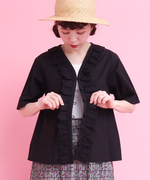 didizizi（ディディジジ）の「ネコカットワークレースフリルBL（シャツ/ブラウス・レディース・チェック/ホワイト/ブラック・FREE）」の3枚目の写真