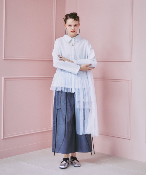 manana suerte（マニャーナスエルテ）の「アシンメトリーチュールレースシャツ（シャツ/ブラウス・レディース・ホワイト/ブラック・FREE）」の13枚目の写真