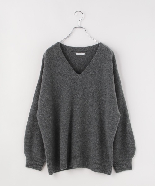 BAYFLOW（ベイフロー）の「[軽くあたたかな着心地]ジーロンラムVネックプルオーバー（ニット/セーター・レディース・ベージュ/チャコール・FREE）」の21枚目の写真