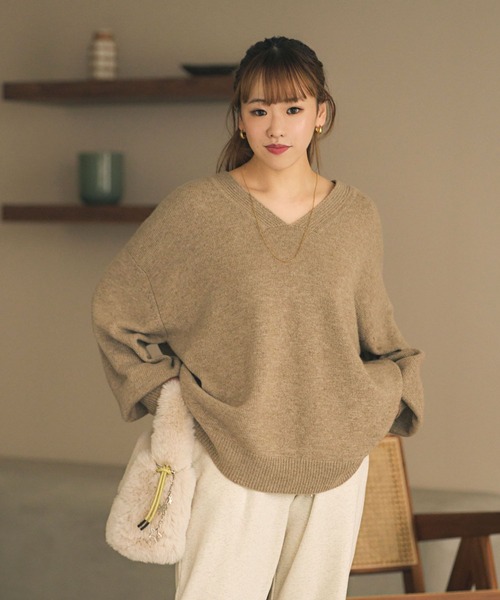 セール】[軽くあたたかな着心地]ジーロンラムVネックプルオーバー