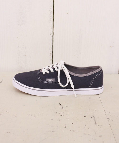 CIAOPANIC（チャオパニック）の「【Ciaopanic】【VANS国内限定販売】　AUTHENTIC LO PRO（スニーカー・レディース・ダークグレー・6/7/5）」の3枚目の写真
