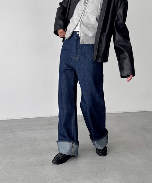 CANAL JEAN（キャナルジーン）の「ロールアップハイウエストデニムパンツ（デニムパンツ・レディース・インディゴブルー/ブラック・マルチサイズ）」の19枚目の写真