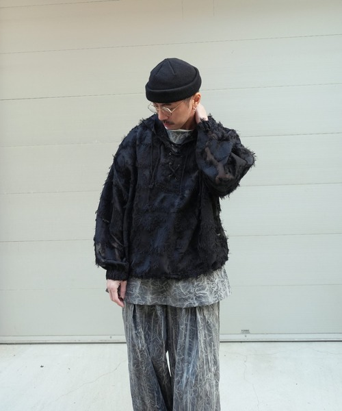 Aphlotus(アプロタス)の「フリンジジャガード レースアップ シアー プルパーカー(パーカー・メンズ・ブラック/アイボリー・SMALL/MEDIUM/LARGE)」の11枚目の写真