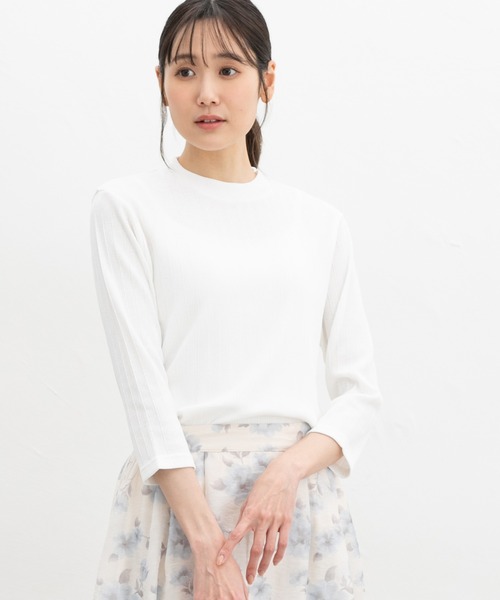 Honeys(ハニーズ)の「【UVカット】7分袖ハイネックTシャツ(Tシャツ/カットソー・レディース・オフホワイト/ブルー/アイボリー/ブラック/ピンク/ライトグリーン/キャメル・L/LL/M/S)」の15枚目の写真