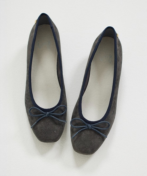 ing（イング）の「リラックスバレエシューズ（バレエシューズ・レディース・シルバー系その他7/イエロー/ブラック系その他/アイボリー/ブラック/アンティークゴールド/霜降りグレー・24cm/23.5cm/23cm/22.5cm/25cm/24.5cm）」の5枚目の写真