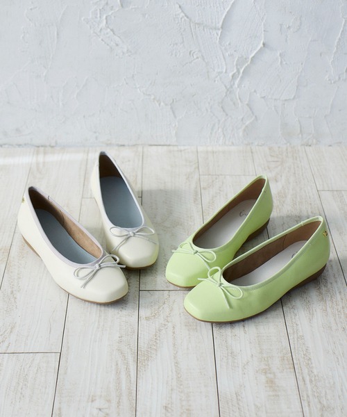 ing（イング）の「リラックスバレエシューズ（バレエシューズ・レディース・シルバー系その他7/イエロー/ブラック系その他/アイボリー/ブラック/アンティークゴールド/霜降りグレー・24cm/23.5cm/23cm/22.5cm/25cm/24.5cm）」の15枚目の写真