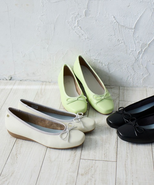 ing（イング）の「リラックスバレエシューズ（バレエシューズ・レディース・シルバー系その他7/イエロー/ブラック系その他/アイボリー/ブラック/アンティークゴールド/霜降りグレー・24cm/23.5cm/23cm/22.5cm/25cm/24.5cm）」の16枚目の写真