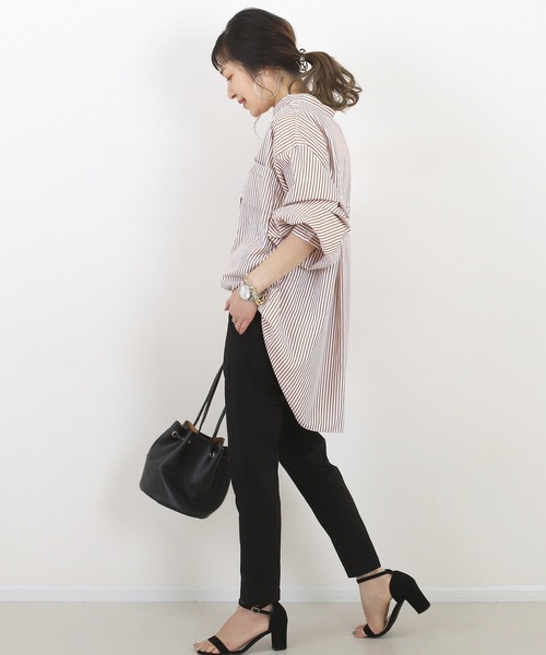 Aletta vita（アレッタビータ）の「極伸びストレッチテーパードパンツ（その他パンツ・レディース・オフホワイト/ブルー/ブラック/カーキ/グリーン/ベージュ/チャコール/ネイビー/ホワイト・XS/S/M/L）」の21枚目の写真