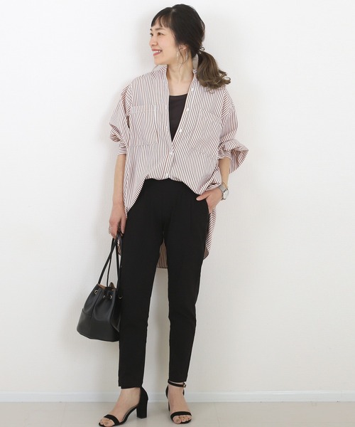 Aletta vita（アレッタビータ）の「極伸びストレッチテーパードパンツ（その他パンツ・レディース・オフホワイト/ブルー/ブラック/カーキ/グリーン/ベージュ/チャコール/ネイビー/ホワイト・XS/S/M/L）」の18枚目の写真