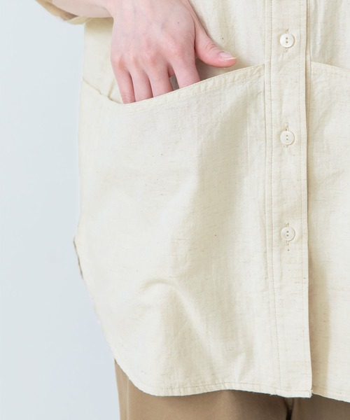 PAR ICI(パーリッシィ)の「コットンリネン 半袖ガーデンシャツ(シャツ/ブラウス・レディース・アイボリー/ブラック/グレー・FREE)」の7枚目の写真