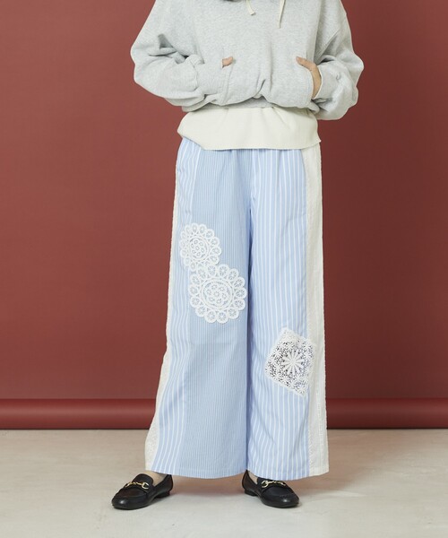 Freada(フリーダ)の「Freada/フリーダ ストライプレースパンツ(その他パンツ・レディース・ブルー/ブラック・フリ-)」の5枚目の写真