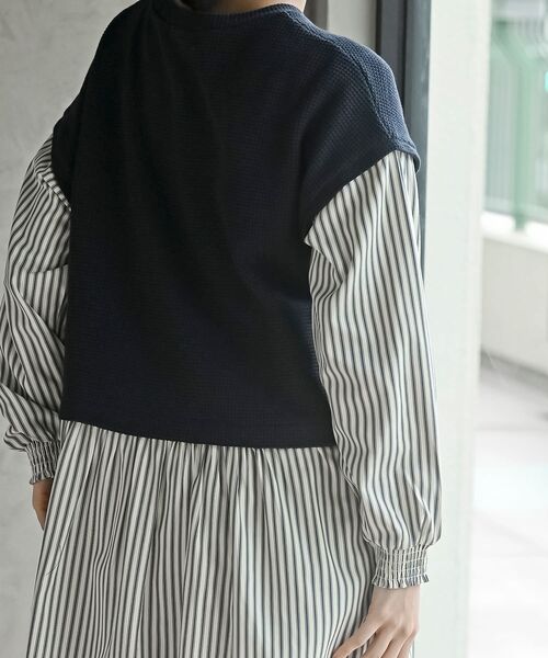 rps（アールピーエス）の「ニットソーベストレイヤード風チュニック（チュニック・レディース・グレー/チャコールグレー/ネイビー・フリー）」の21枚目の写真