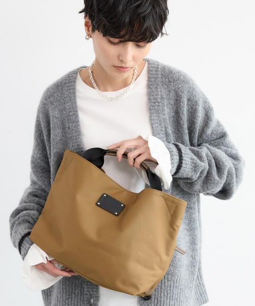 BARNYARDSTORM（バンヤードストーム）の「BARNYARDSTORM /  【新色登場】キレイめハンドルトート/撥水【WEB限定カラー】（トートバッグ・レディース・アイボリー/レオパード/ネイビー/カーキオリーブ/キャメル/ボルドー/ピンク/グリーン・FREE）」の5枚目の写真