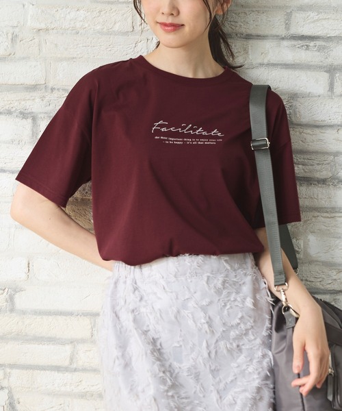 Honeys(ハニーズ)の「【ハニさら・接触冷感・UVカット】ロゴプリントTシャツ(Tシャツ/カットソー・レディース・レッド/ライトグリーン/ブラック/ホワイト×ブルー/ホワイト×ブラック/グリーン/ボルドー・S/M/LL/L)」の7枚目の写真