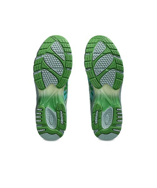 ASICS】1203A606.300 UB9-S GEL-DS TRAINER 14（スニーカー