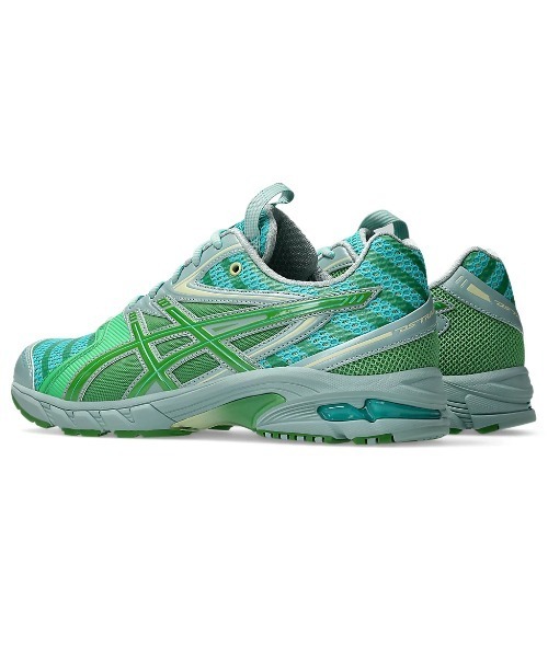 ASICS】1203A606.300 UB9-S GEL-DS TRAINER 14（スニーカー