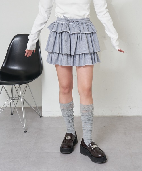 RAY CASSIN（レイカズン）の「ティアードスウェットミニスカート（スカート・レディース・グレー/ネイビー/ホワイト・FREE）」の13枚目の写真