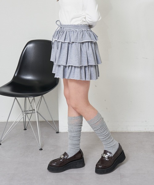 RAY CASSIN（レイカズン）の「ティアードスウェットミニスカート（スカート・レディース・グレー/ネイビー/ホワイト・FREE）」の14枚目の写真