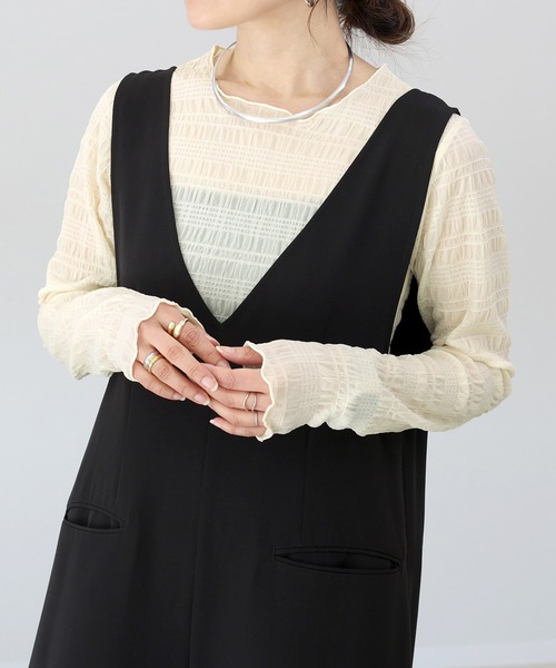 Aletta vita(アレッタビータ)の「シャーリングシアープルオーバー(Tシャツ/カットソー・レディース・ブラック/アイボリー・F)」の12枚目の写真