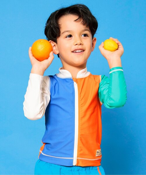 BREEZE（ブリーズ）の「【UVカット/ジュニア対応】前開き長袖ラッシュガード（ラッシュガード・キッズ・ターコイズブルー/ネイビー/レインボー・80/90/100/110/120/130/140/150）」の3枚目の写真