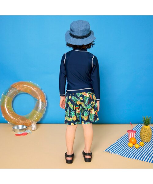 BREEZE（ブリーズ）の「【UVカット/ジュニア対応】前開き長袖ラッシュガード（ラッシュガード・キッズ・ターコイズブルー/ネイビー/レインボー・80/90/100/110/120/130/140/150）」の5枚目の写真