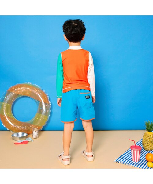 BREEZE（ブリーズ）の「【UVカット/ジュニア対応】前開き長袖ラッシュガード（ラッシュガード・キッズ・ターコイズブルー/ネイビー/レインボー・80/90/100/110/120/130/140/150）」の9枚目の写真