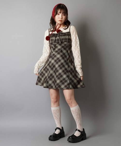 SPINNS（スピンズ）の「チェックリボンミニキャミワンピース（ワンピース・レディース・ブラック/サックスブルー/ベージュ/ブラウン・ONESIZE）」の19枚目の写真