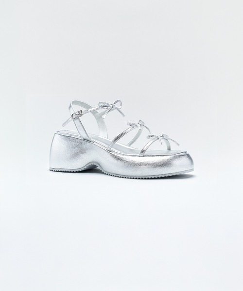 Lucida（ルシーダ）の「Lesath/ラッシュリボンチャンキー厚底サンダル（サンダル・レディース・ブラック/シルバー/ゴールド/グリーン・35/36/37/38/39）」の9枚目の写真