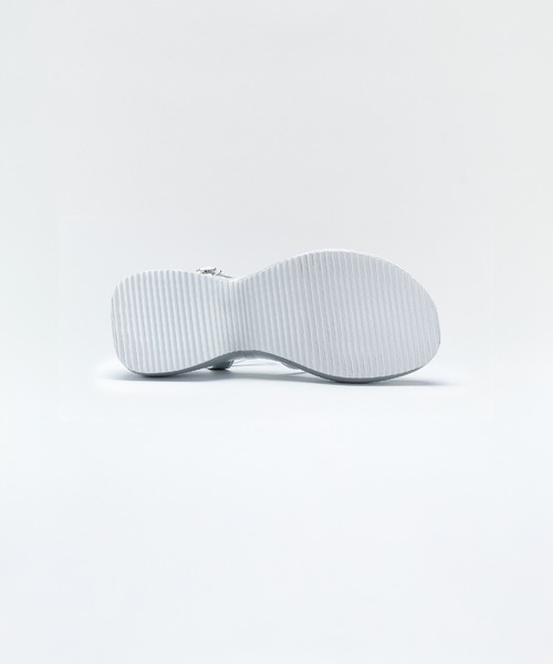 Lucida（ルシーダ）の「Lesath/ラッシュリボンチャンキー厚底サンダル（サンダル・レディース・ブラック/シルバー/ゴールド/グリーン・35/36/37/38/39）」の11枚目の写真