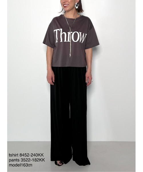 tシャツ CHIGNON BIGロゴ 短丈TEE レディース メンズ セール】CHIGNON BIGロゴ 短丈TEE（Tシャツ/カットソー