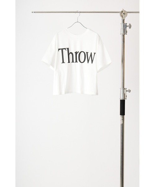 CHIGNON（シニヨン）の「CHIGNON BIGロゴ 短丈TEE（Tシャツ/カットソー・レディース・ホワイト/ブラウン・FREE）」の13枚目の写真