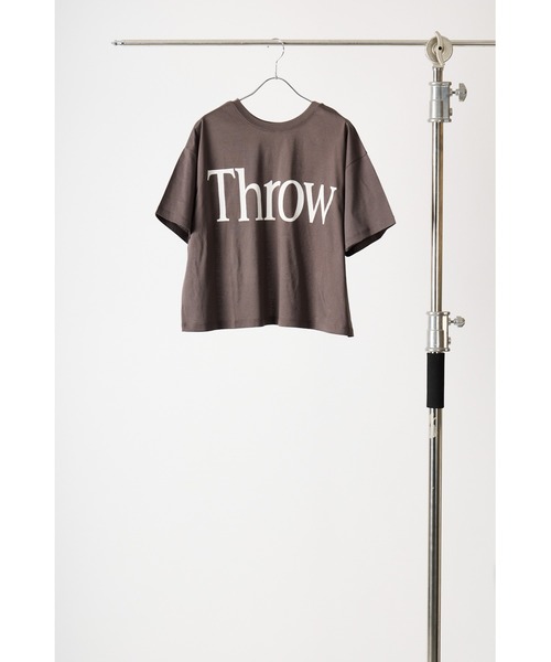 tシャツ CHIGNON BIGロゴ 短丈TEE レディース メンズ セール】CHIGNON BIGロゴ 短丈TEE（Tシャツ/カットソー