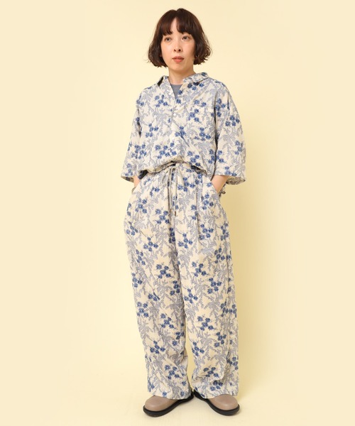 RNA-N（アールエヌエーエヌ）の「R4351 フラワーエンブロイダリーパンツ（その他パンツ・レディース・グリーン/キナリ/グレイッシュベージュ・FREE）」の9枚目の写真