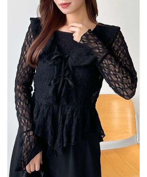 dazzlin(ダズリン)の「ラッフルヘムレースアンサンブル(Tシャツ/カットソー・レディース・ブルー/ブラック/オフホワイト・FREE)」の3枚目の写真