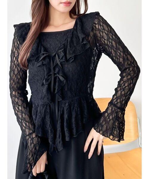 dazzlin(ダズリン)の「ラッフルヘムレースアンサンブル(Tシャツ/カットソー・レディース・ブルー/ブラック/オフホワイト・FREE)」の8枚目の写真