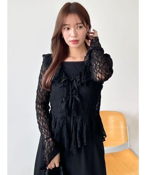 dazzlin(ダズリン)の「ラッフルヘムレースアンサンブル(Tシャツ/カットソー・レディース・ブルー/ブラック/オフホワイト・FREE)」の9枚目の写真