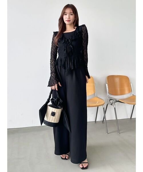 dazzlin(ダズリン)の「ラッフルヘムレースアンサンブル(Tシャツ/カットソー・レディース・ブルー/ブラック/オフホワイト・FREE)」の11枚目の写真