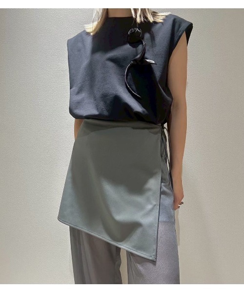 LE CIEL BLEU(ルシェルブルー)の「シアーリラックスパンツwフロックフラワー / Sheer Relax Pant w/Flocked Flower(その他パンツ・レディース・グレー/ブラウン/ブラック・34/36/38)」の4枚目の写真