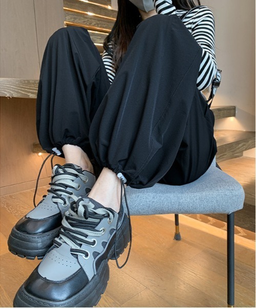 NiiNa(ニーナ)の「【 NiiNa / ニーナ 】ハイウェストゴムミリタリーパンツ(その他パンツ・レディース・グレー/カーキ/ベージュ/ブラック/グレイッシュベージュ・LARGE/MEDIUM/SMALL)」の11枚目の写真