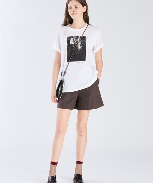 To b. by agnes b.（トゥービーバイアニエスベー）の「リネンコットンキャンバスショートパンツ（その他パンツ・レディース・グレー系その他・38/36/40）」の4枚目の写真