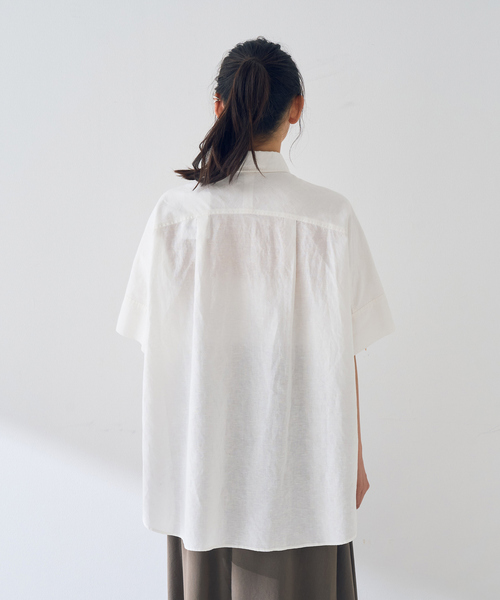 Rouge vif Anna（ルージュヴィフアンナ）の「麻混変形フォルムシャツ（シャツ/ブラウス・レディース・ホワイト/ベージュ/ブラウン・フリー）」の17枚目の写真