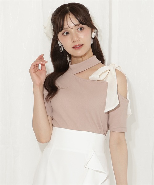 リボンショルダーカットトップス セール】リボンショルダーカットトップス（Tシャツ/カットソー