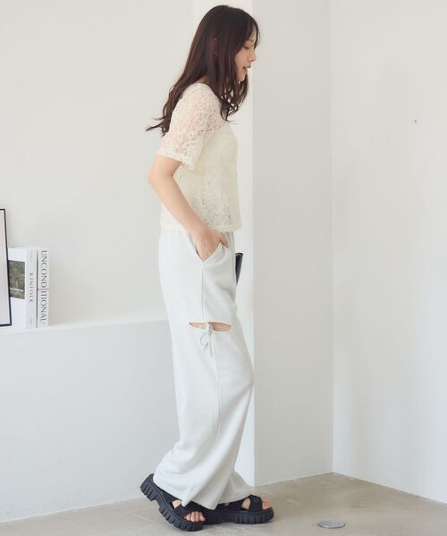 RETRO GIRL（レトロガール）の「刺繍レース半袖CT（Tシャツ/カットソー・レディース・ブラック/オフホワイト/ナチュラル・FREE）」の8枚目の写真