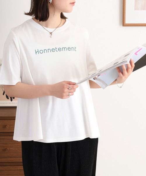 EGLANTINE(エグランティーヌ)の「EGLANTINE ロゴプリントAライン半袖Tシャツ【日本製】(Tシャツ/カットソー・レディース・シルバーグレー/オフホワイト/オレンジ/イエロー/ラベンダー・40)」の2枚目の写真