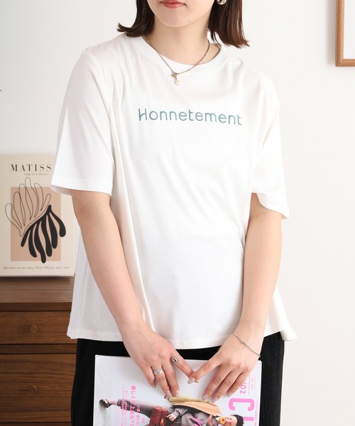 EGLANTINE(エグランティーヌ)の「EGLANTINE ロゴプリントAライン半袖Tシャツ【日本製】(Tシャツ/カットソー・レディース・シルバーグレー/オフホワイト/オレンジ/イエロー/ラベンダー・40)」の7枚目の写真