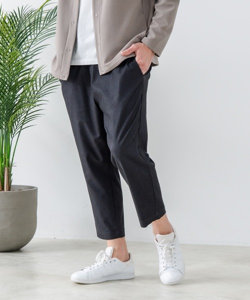 Blue Standard (ブルースタンダード)の「【Blue Standard:ブルースタンダード】スーパーストレッチイージークロップドパンツ 7分丈 イージーケア 接触冷感 ウエストゴム UVカット ジップレス(その他パンツ・メンズ・ブラック/チャコールグレー/ベージュ/ネイビー・MEDIUM/LARGE/X-LARGE)」の2枚目の写真
