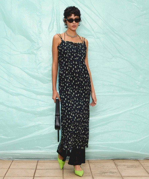 Small Flower Pleated Dress/スモールフラワープリーツワンピース
